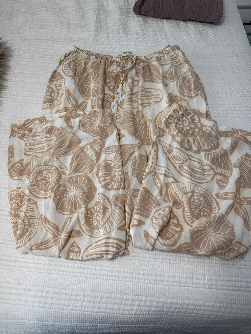 True Destinations Beige & Cream Wide Leg Pants - Tropical Tag